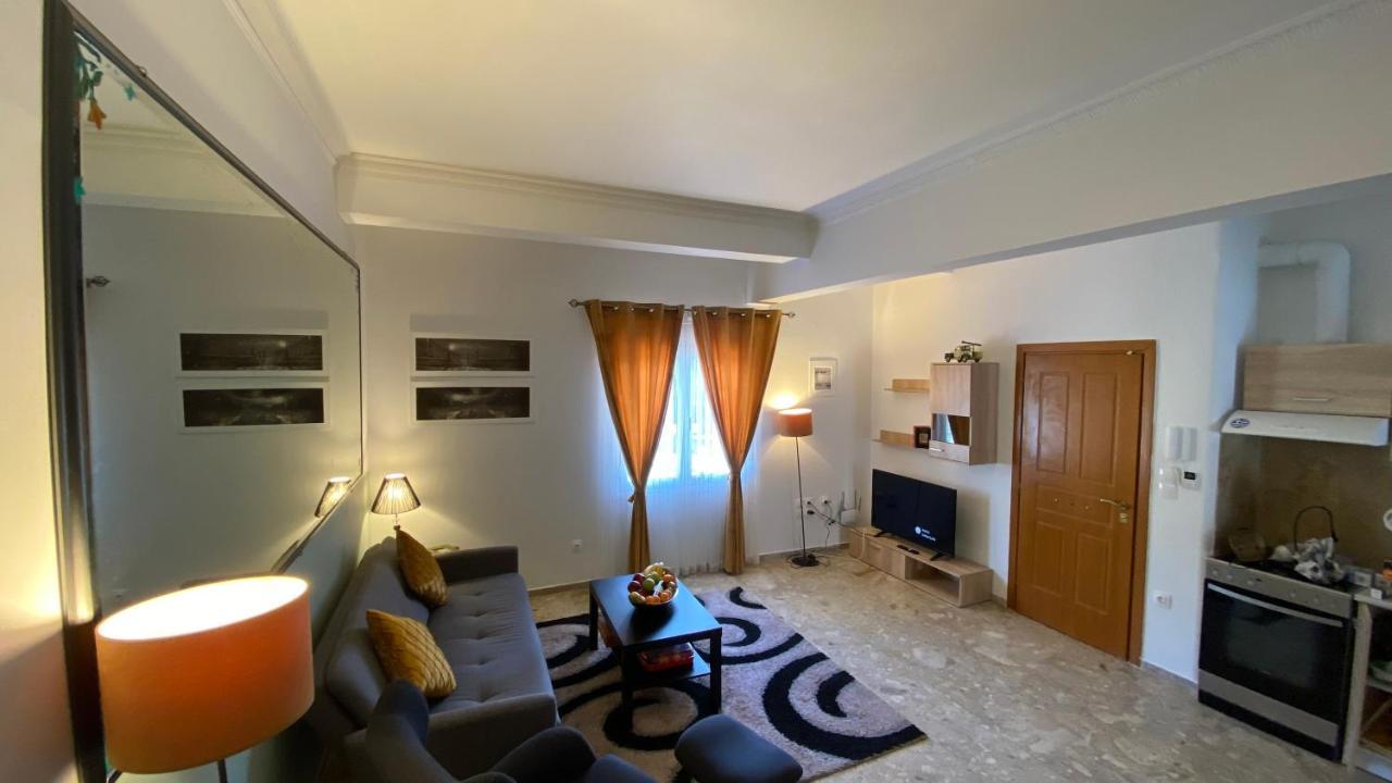 Patras Golden Suite Dış mekan fotoğraf
