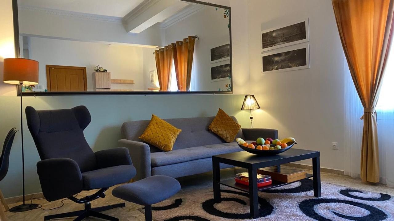 Patras Golden Suite Dış mekan fotoğraf