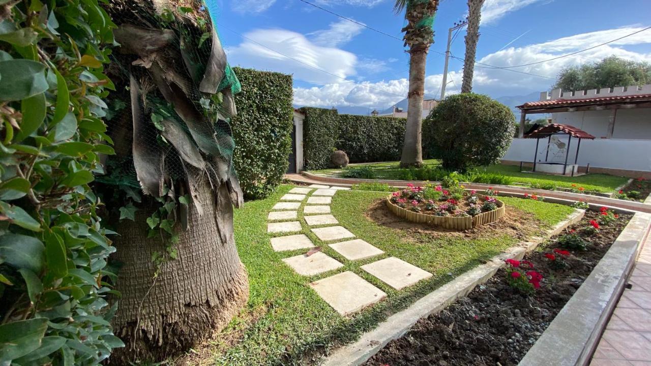 Patras Golden Suite Dış mekan fotoğraf