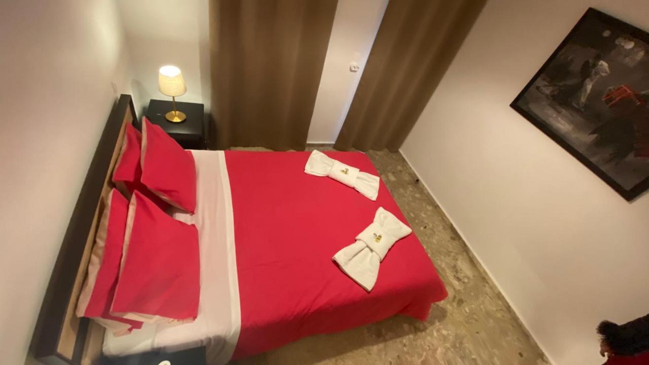 Patras Golden Suite Dış mekan fotoğraf