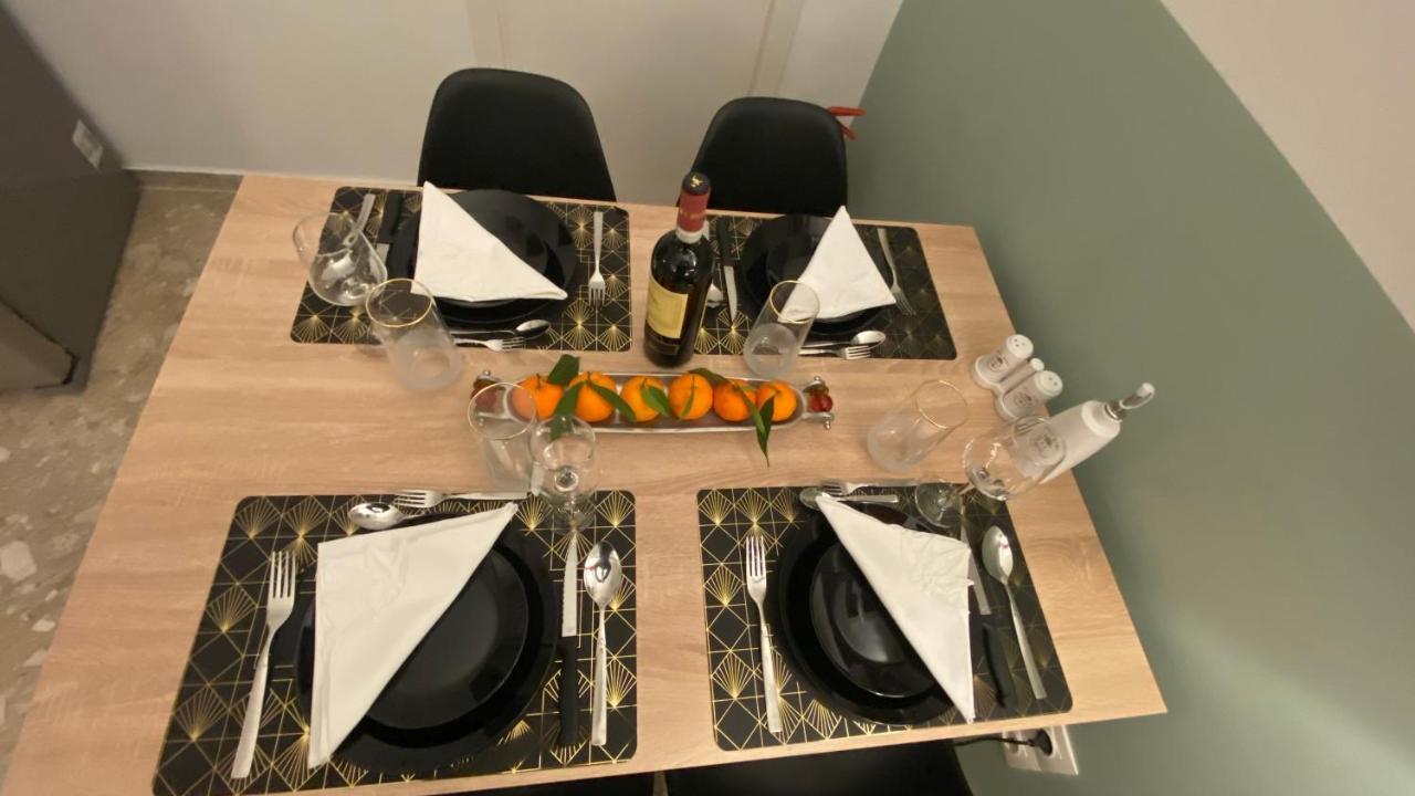 Patras Golden Suite Dış mekan fotoğraf