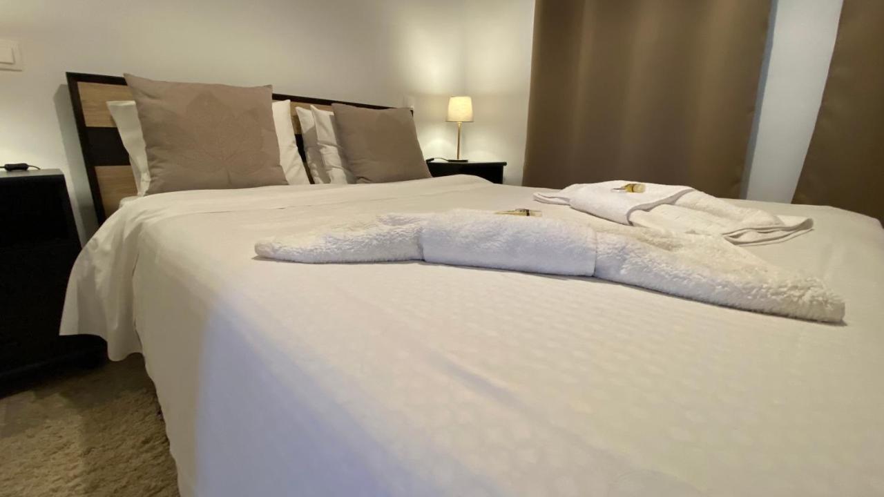 Patras Golden Suite Dış mekan fotoğraf