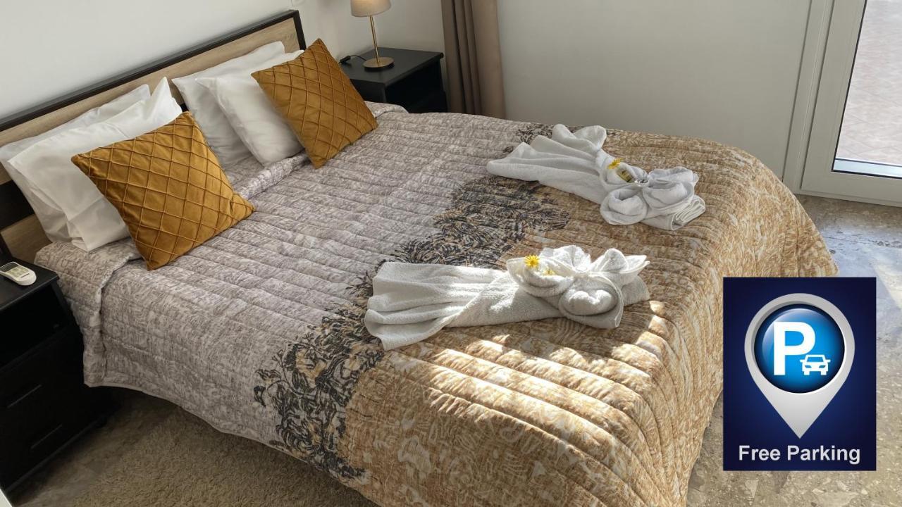 Patras Golden Suite Dış mekan fotoğraf