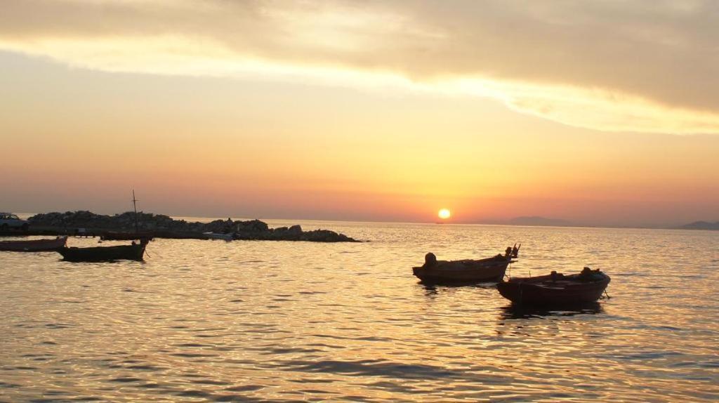 Patras Golden Suite Dış mekan fotoğraf